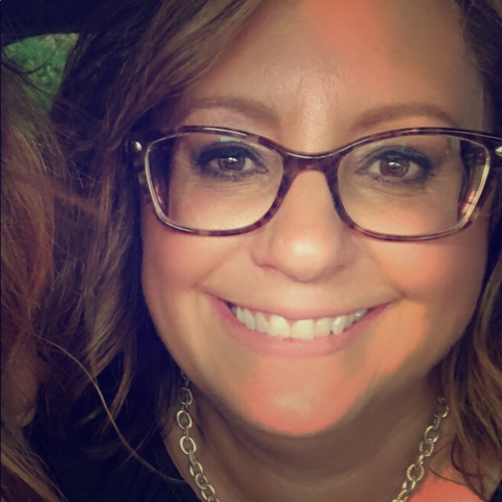 Meet your Posher, Amy